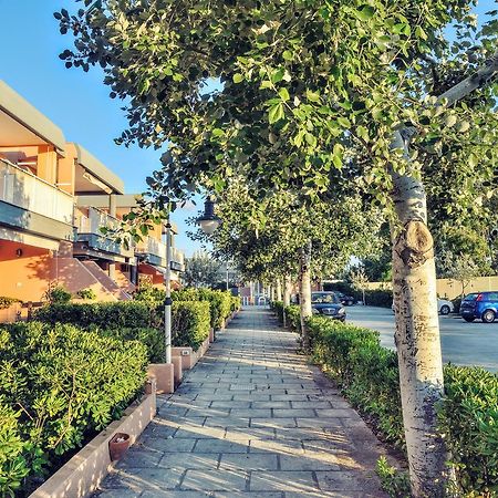 Blue Marine Village Роди-Гарганико Экстерьер фото