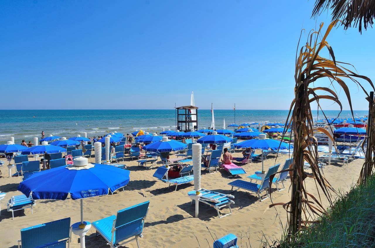 Blue Marine Village Роди-Гарганико Экстерьер фото