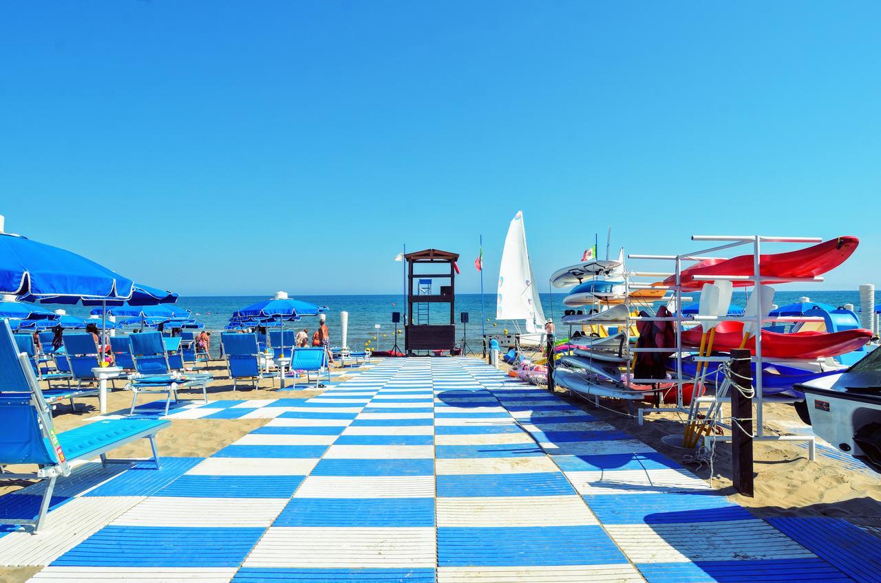 Blue Marine Village Роди-Гарганико Экстерьер фото